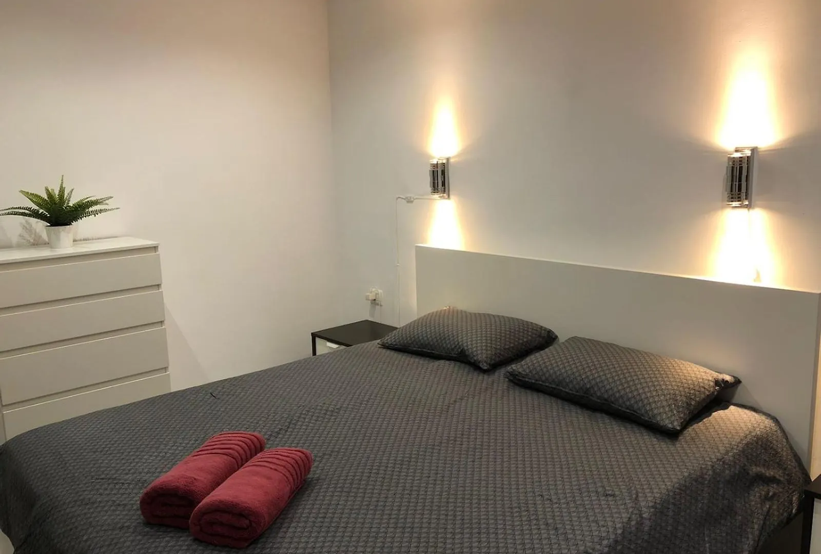 Apartamento En Victoria Park Playa San Juan Spain