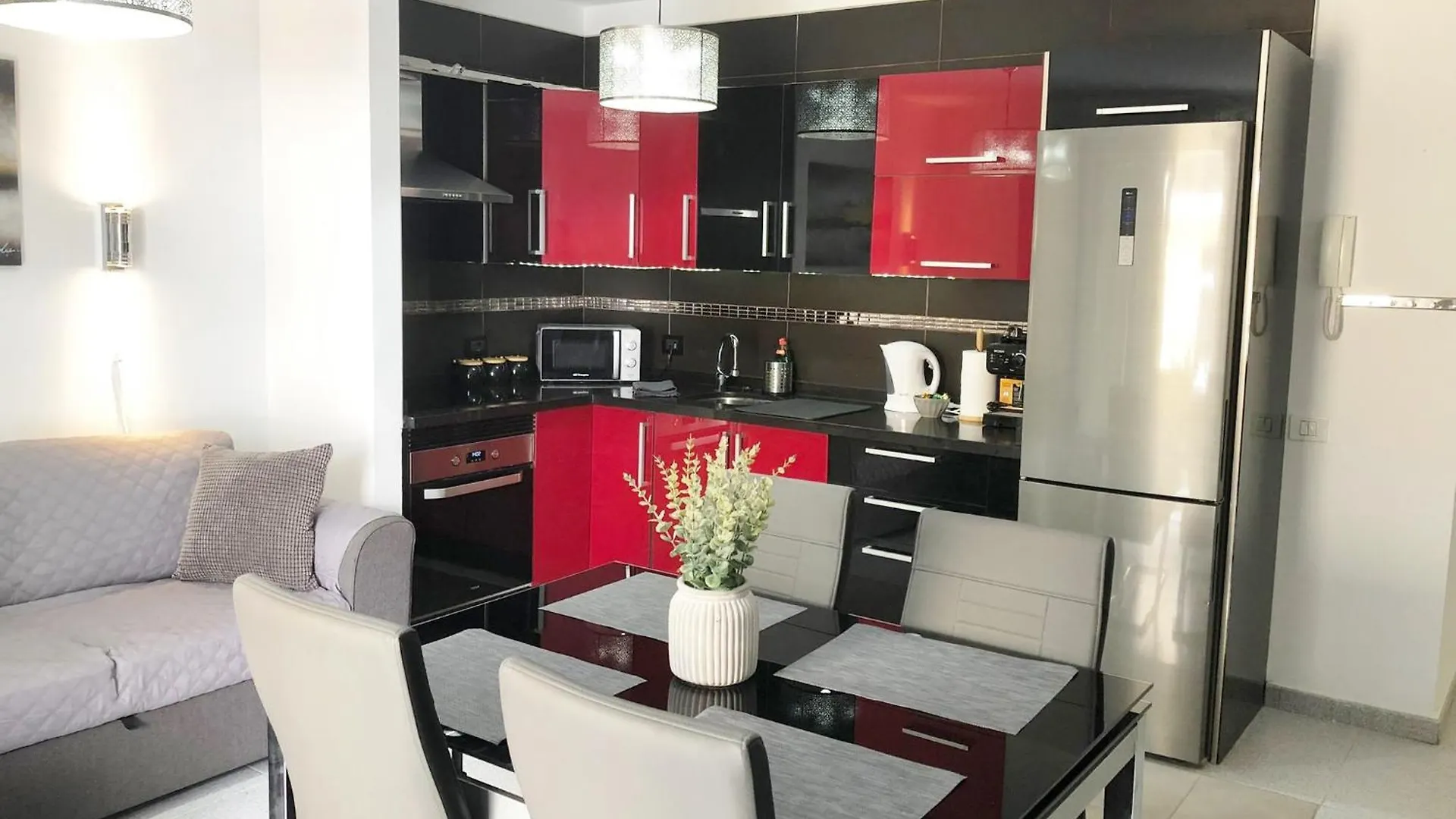 Apartamento En Victoria Park Playa San Juan Spain