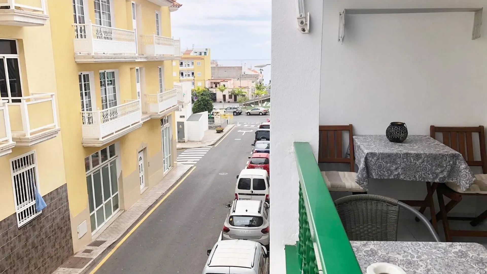 Apartamento En Victoria Park Playa San Juan Spain